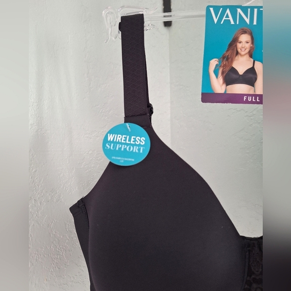 Vanity Fair Wireless Black Bra 38C - Picture 4 of 9